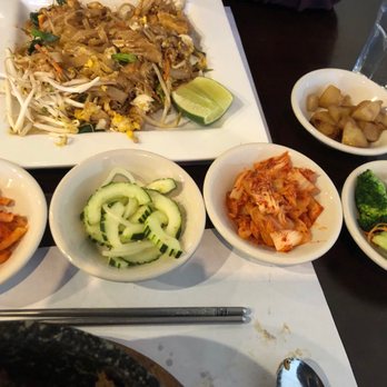 Chin Hills - Pad Thai with various side dishes - Korean Near Me - Kenmore, New York