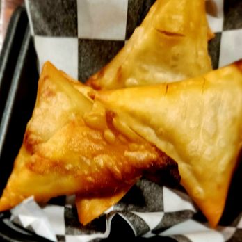 Dosa District - Onion Samosa - Indian Near Me - Milwaukee, Wisconsin Dosa District - Onion Samosa - Indian Near Me - Milwaukee, Wisconsin