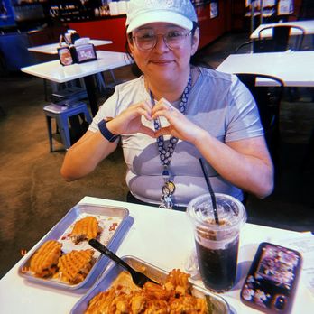 The Waffle Bus - Fryers & HOT MESS Fries - Sandwiches Near Me - Houston, Texas