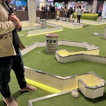 Tipsy Putt - Mini golf - Pubs Near Me - Sunnyvale, California Tipsy Putt - Mini golf - Pubs Near Me - Sunnyvale, California