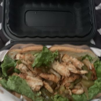 Yellow Bun & Chocolate Kitchen - Cap City Mumbo Chopped Chicken - Sandwiches Near Me - Temple Hills, Maryland Yellow Bun & Chocolate Kitchen - Cap City Mumbo Chopped Chicken - Sandwiches Near Me - Temple Hills, Maryland