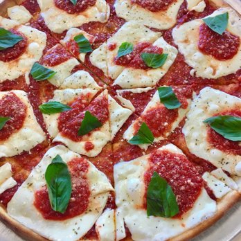 VIPizza - Margarita pie - Pizza Near Me - Bayside, New York VIPizza - Margarita pie - Pizza Near Me - Bayside, New York