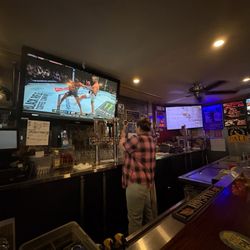 Golden Nugget Pub