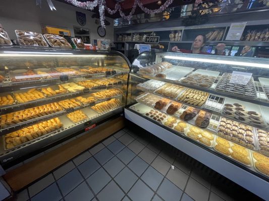 El Brazo Fuerte Bakery by null