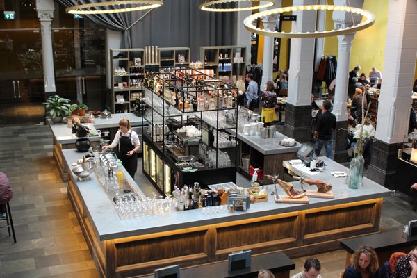 Post-Plaza Hotel & Grand Café by null