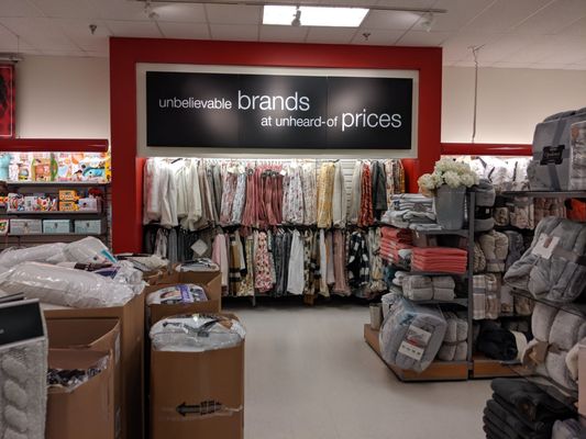 TJ MAXX - 143 Photos & 19 Reviews - 1487 Hwy 17 N, Mount Pleasant, South Carolina - Department