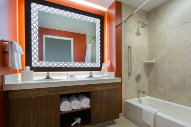 Courtyard by Marriott Anaheim Theme Park Entrance by null