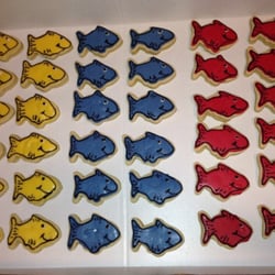 Peace, Love & Sweets - Dr. Seuss Cookies!