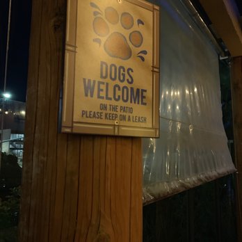 Islands Restaurant - Burgers Near Me - Northridge, California Islands Restaurant - Burgers Near Me - Northridge, California