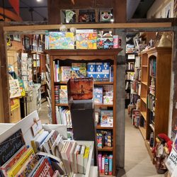 Cafe Books