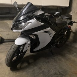 Kawasaki Ninja 300 Kawasaki Ninja 300