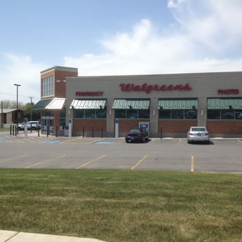 Walgreens - Store Front - Drugstores Near Me - North Ogden, Utah Walgreens - Store Front - Drugstores Near Me - North Ogden, Utah
