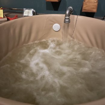 Oakwell Beer Spa - Hop and barley infused tub - Day Spas Near Me - Denver, Colorado