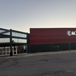 Riviera Cinema