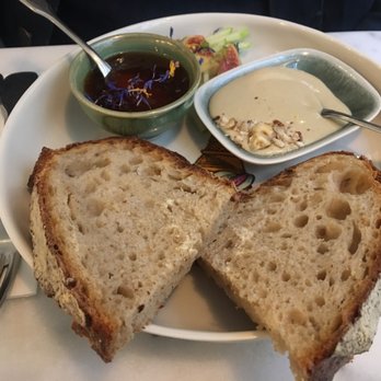Cuppa - Fancy pants cashew butter and jelly breakfast - Coffee & Tea Near Me - Paris, 75 Cuppa - Fancy pants cashew butter and jelly breakfast - Coffee & Tea Near Me - Paris, 75