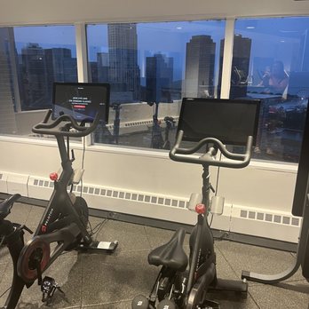 Swissôtel Chicago - Hotels Near Me - Chicago, Illinois
