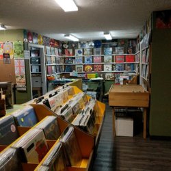 Kelley's Vinyl Record Store - New location!!