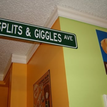Splits And Giggles - Ice Cream & Frozen Yogurt Near Me - Lancaster, Pennsylvania