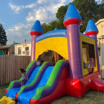 Party Favors - Bounce house - Party Equipment Rentals Near Me Party Favors - Bounce house - Party Equipment Rentals Near Me