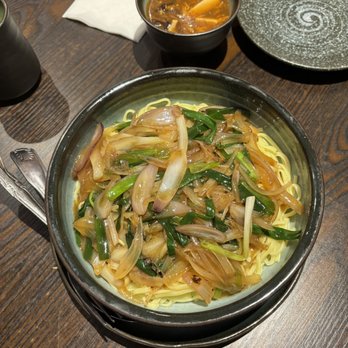 Dynasty Dumpling - F7. Scalion Mixed Noodles - Dim Sum Near Me - San Francisco, California