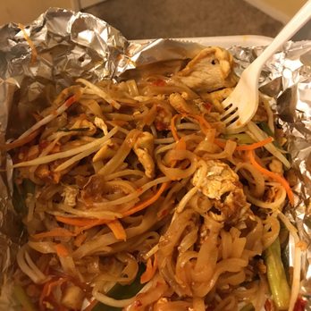 Thailusion - Bland pad Thai - Thai Near Me - Los Alamitos, California