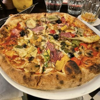 Villa Sophia - 4 Stagiano Pizza - Italian Near Me - Paris, 75 Villa Sophia - 4 Stagiano Pizza - Italian Near Me - Paris, 75