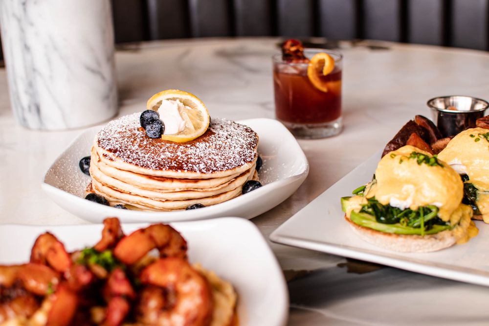 Social spots from Easy Like Sunday
