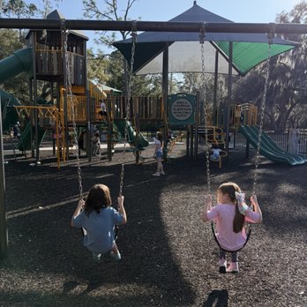 Lake Mills Park - Parks Near Me - Chuluota, Florida