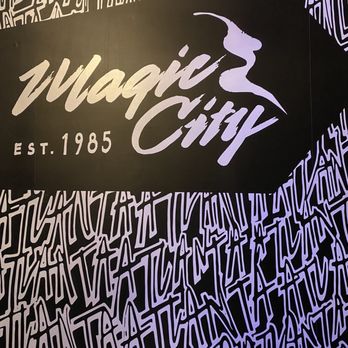 Magic City Kitchen - (FMOI @FeedTheStrEATs) - Soul Food Near Me - Atlanta, Georgia Magic City Kitchen - (FMOI @FeedTheStrEATs) - Soul Food Near Me - Atlanta, Georgia