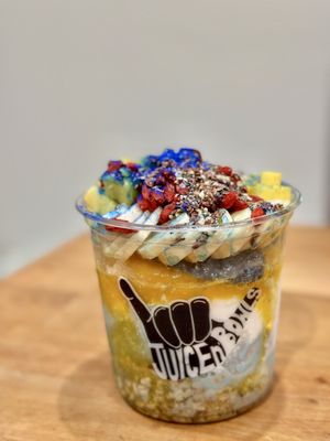 Juice n' Bowls by null