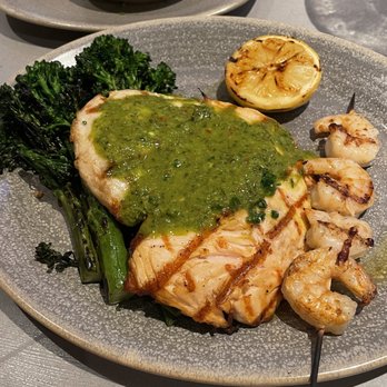 Pacific Catch - Mixed Grill for One with broccolini and crab-mashed potatoes - Seafood Near Me - Cupertino, California Pacific Catch - Mixed Grill for One with broccolini and crab-mashed potatoes - Seafood Near Me - Cupertino, California