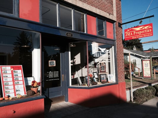 Photo of Theresa Desousa & Brian Spear - Portland, OR, US. Our office in Beaumont Village located at 4507 NE Fremont St.