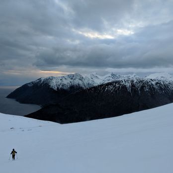 Penguin Peak Trail - heading down - Hiking Near Me - Anchorage, Alaska