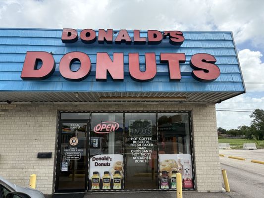 Donald Donuts