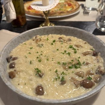 Eiger Guesthouse Restaurant - Mushroom risotto - Swiss Food Near Me - Lauterbrunnen, BE