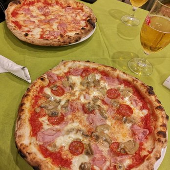 Pizzeria da Nando - Pizza Near Me - Agerola, NA