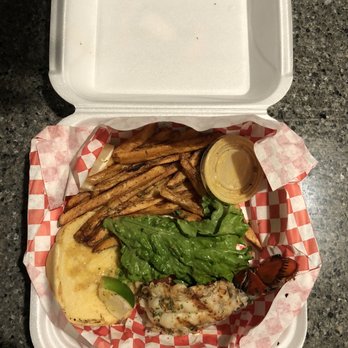Lobster TrappN - Lobster sandwich! - Personal Chefs Near Me Lobster TrappN - Lobster sandwich! - Personal Chefs Near Me