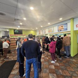 THB Bagelry & Deli - Interior