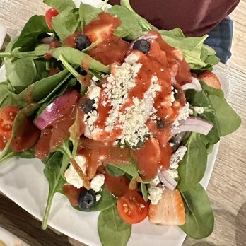 Canary Grill - 1/2 Spinach Salad - New American Near Me - Berkeley Springs, West Virginia