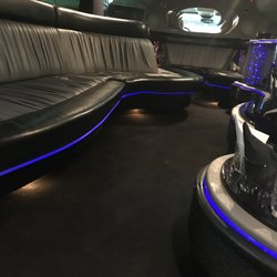 LLE Prestige & Exec Limo Coach - Always elegant!
