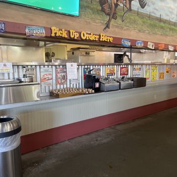 Armadillo Willy's BBQ - Food pick up - Barbeque Near Me - San Mateo, California