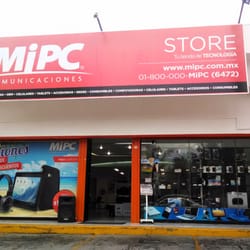 Mi PC Comunicaciones - Estacionamiento y entrada.