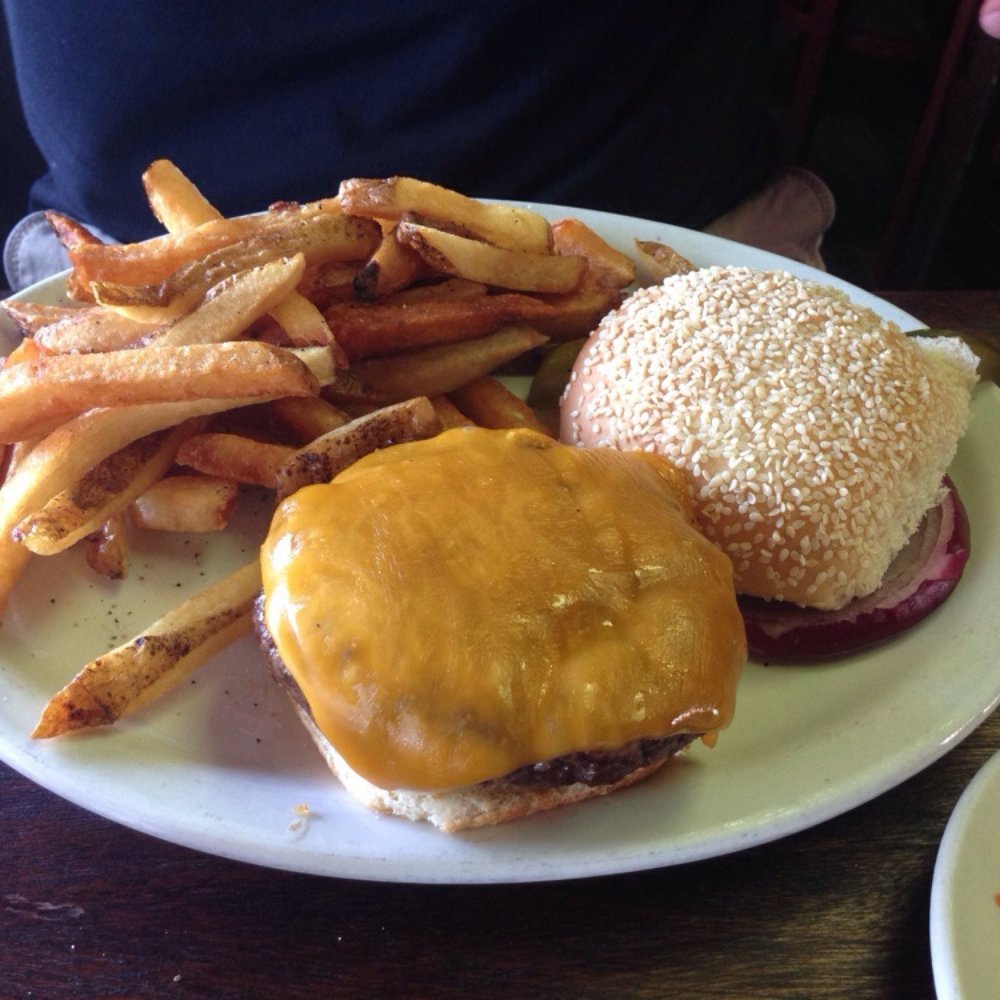 The Dock - Cheese burger - Seafood Near Me - Montauk, New York The Dock - Cheese burger - Seafood Near Me - Montauk, New York