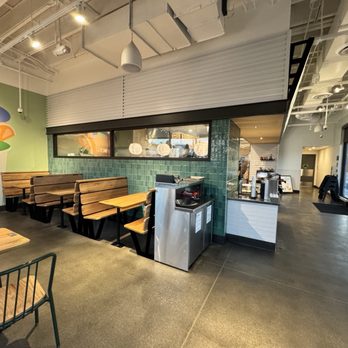 Shake Shack Costa Mesa - Burgers Near Me - Costa Mesa, California Shake Shack Costa Mesa - Burgers Near Me - Costa Mesa, California