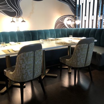 Mélange - Dining room booth seats - Breakfast & Brunch Near Me - Arcadia, California Mélange - Dining room booth seats - Breakfast & Brunch Near Me - Arcadia, California