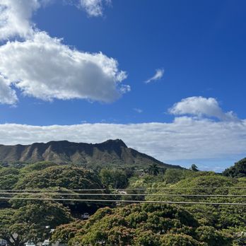 Deck. - The view!!! - Hawaiian Near Me - Honolulu, Hawaii Deck. - The view!!! - Hawaiian Near Me - Honolulu, Hawaii
