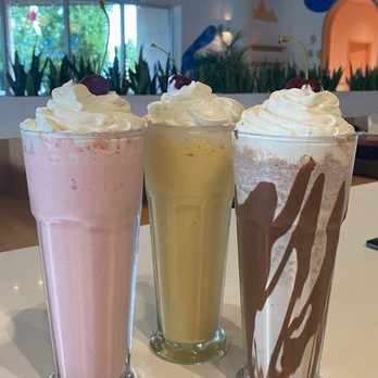Sugarhill Desserts - Rose Milkshake/ Mango Milkshake/ Oreo Milkshake - Desserts Near Me - Concord, Ontario Sugarhill Desserts - Rose Milkshake/ Mango Milkshake/ Oreo Milkshake - Desserts Near Me - Concord, Ontario