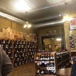 Red Door Wine Store - Wine area