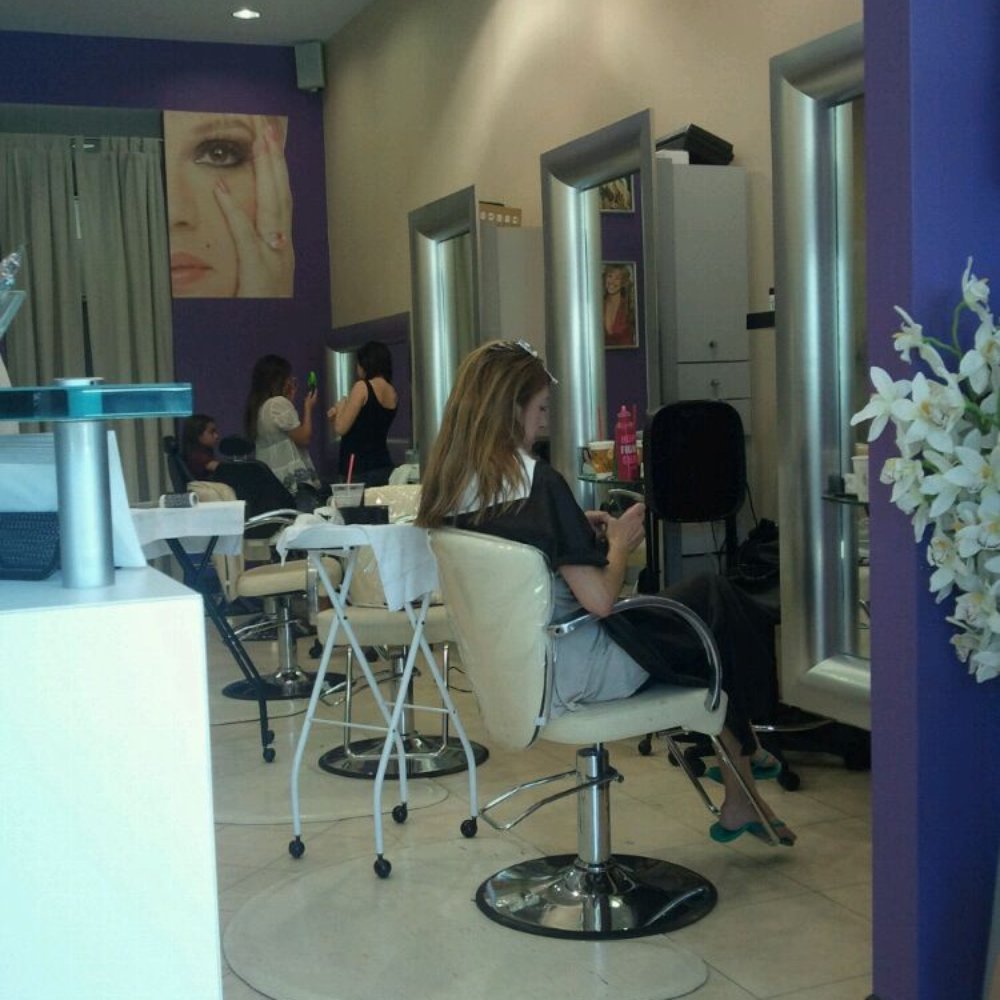 Aldo Alan - Small, but not too crowded - Hair Salons Near Me - Irvine, California Aldo Alan - Small, but not too crowded - Hair Salons Near Me - Irvine, California