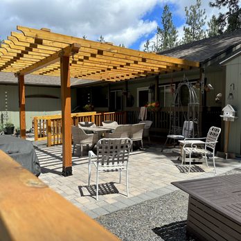 Sisters Fence Company - Fences & Gates Near Me Sisters Fence Company - Fences & Gates Near Me